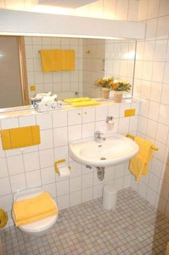 Hotel Pfaelzer Hof, Zum Schokoladengiesser Rodalben 외부 사진